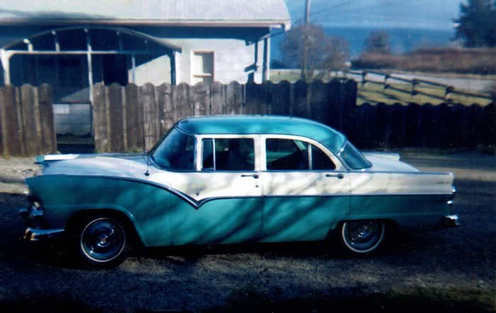 1955 Ford Fairlane Town Sedan