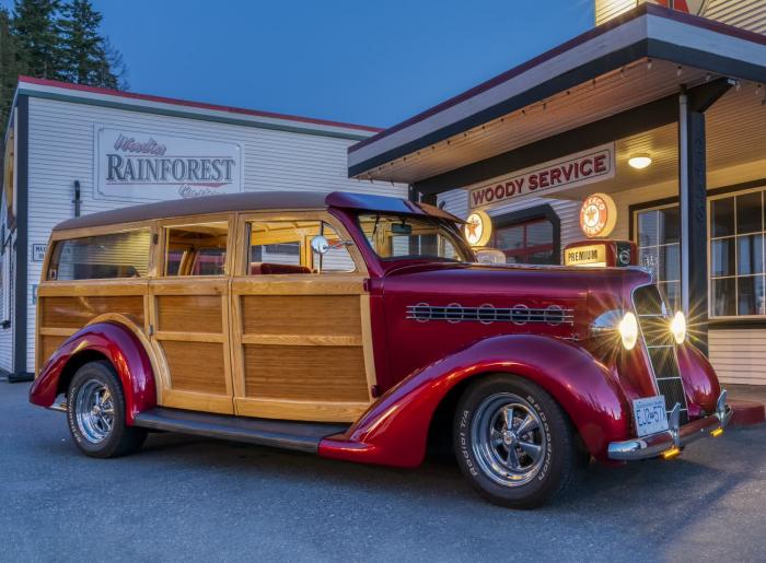1935 Plymouth Woody