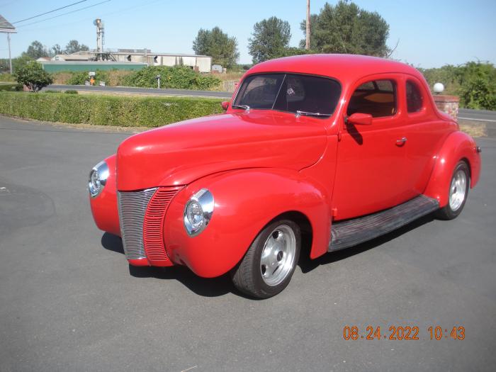 1940 Ford Deluxe Coupe Gorgeous Hot Rod