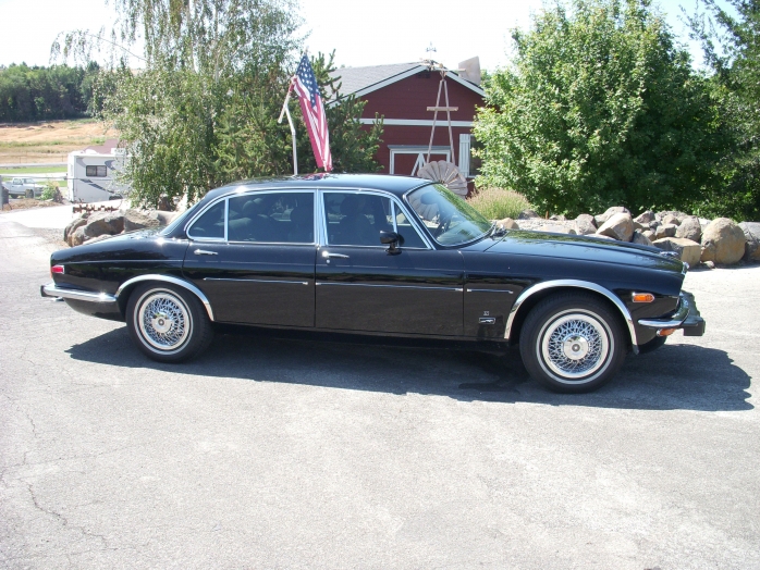 1974 Jaguar XJ12L Resto Mod