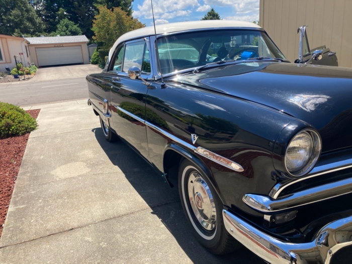 1953 Ford Victoria Hardtop