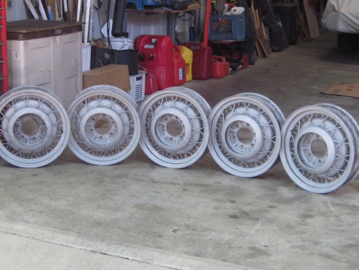 Used Parts - 1931 to 1936 Chevrolet Chevy 17 Inch 6 Lug Wire Wheels