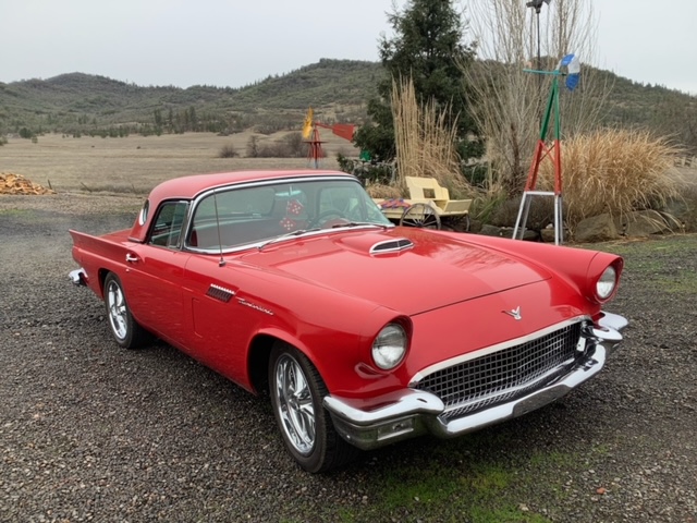 1957 Ford Thunderbird Hardtop / Convertible