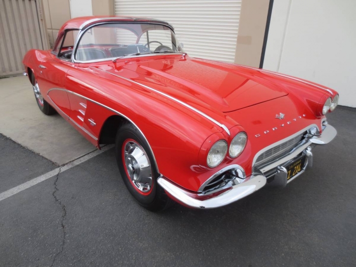 1961 Chevrolet Corvette Roadster