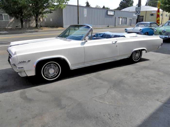 1964 Oldsmobile Jetstar 88 Convertible